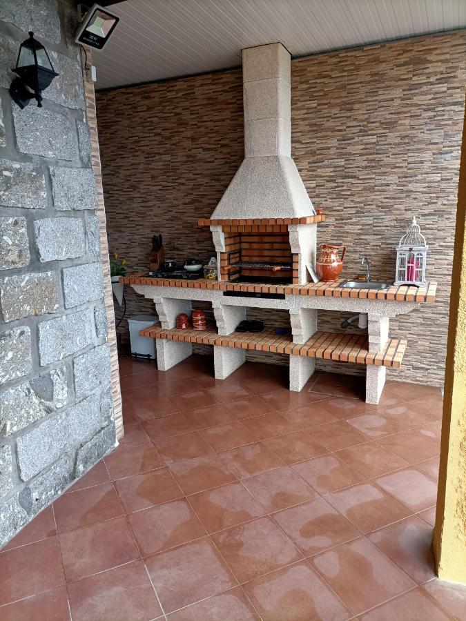 Casa Amarela Da Canicada Виейра до Миньо Екстериор снимка