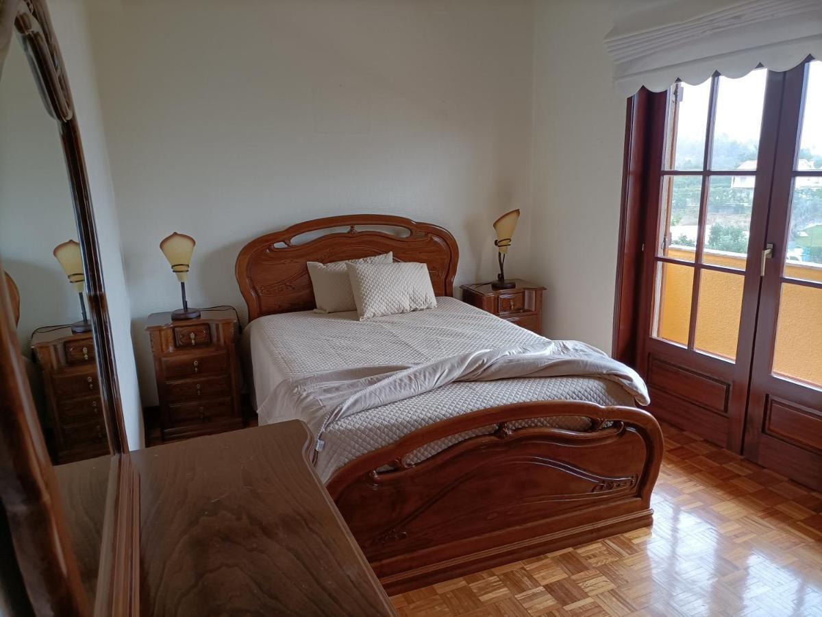 Casa Amarela Da Canicada Виейра до Миньо Екстериор снимка
