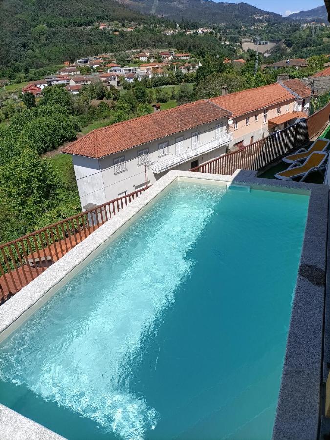 Casa Amarela Da Canicada Виейра до Миньо Екстериор снимка