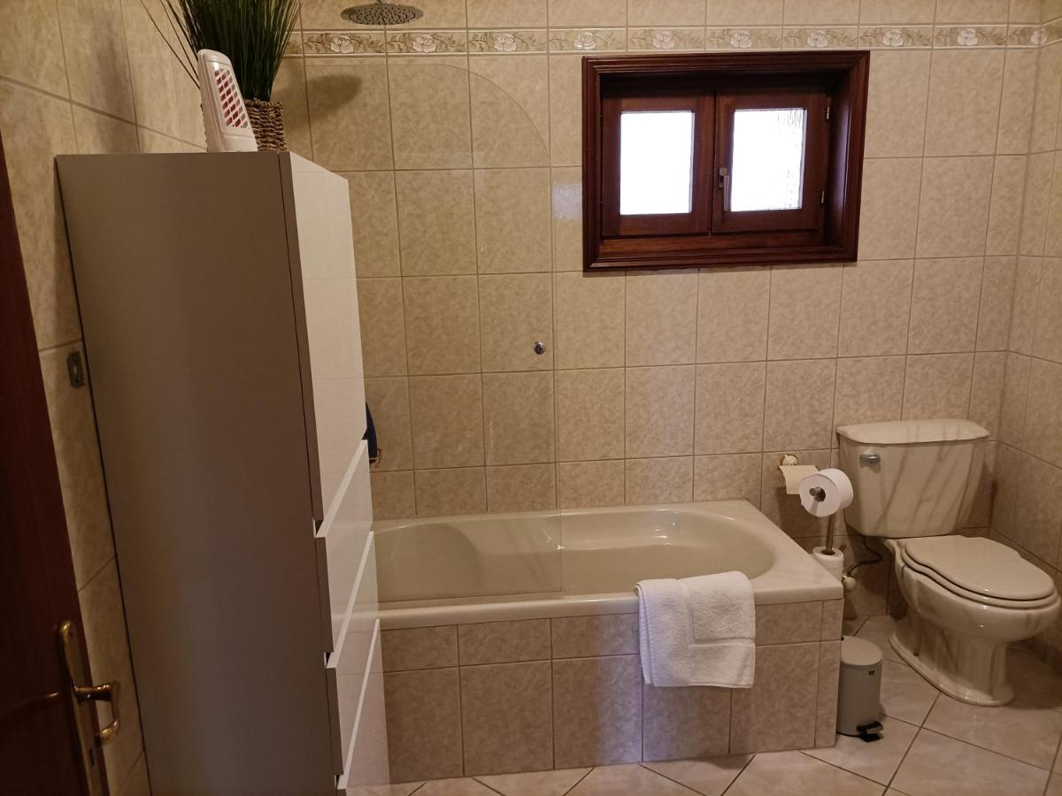 Casa Amarela Da Canicada Виейра до Миньо Екстериор снимка